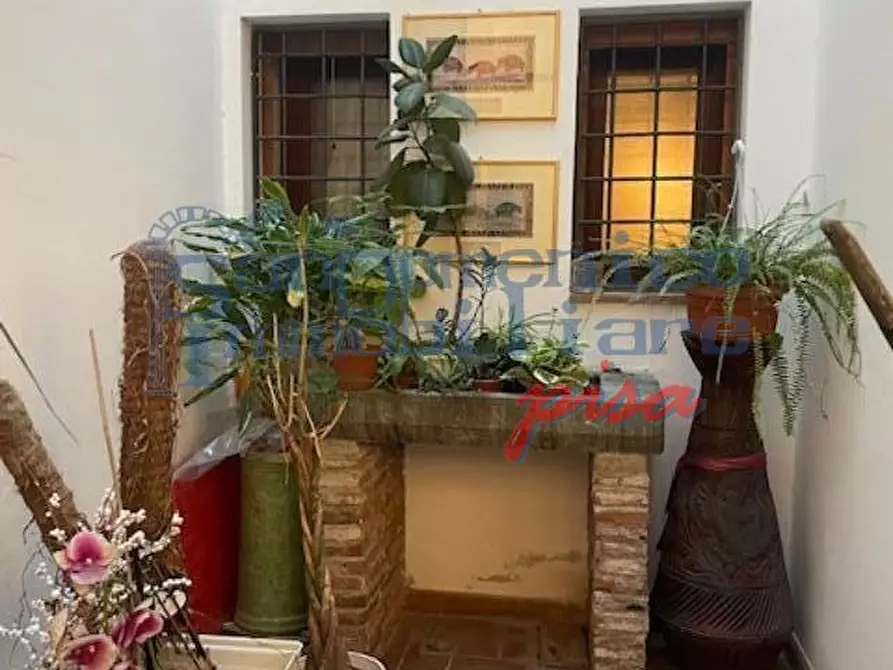 Immagine 2 di Appartamento in vendita  a Pisa
