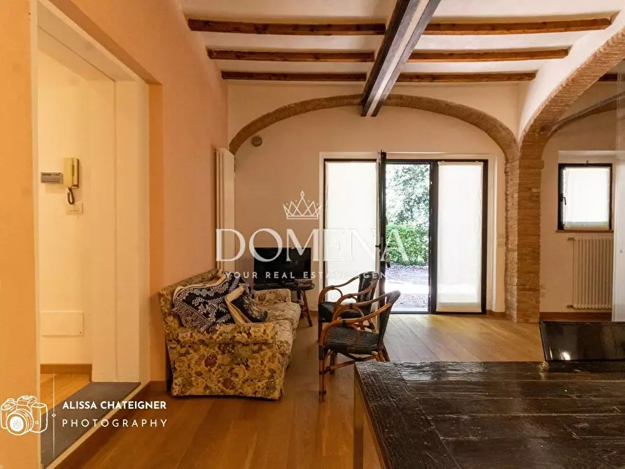 Immagine 8 di Appartamento in vendita  a Siena