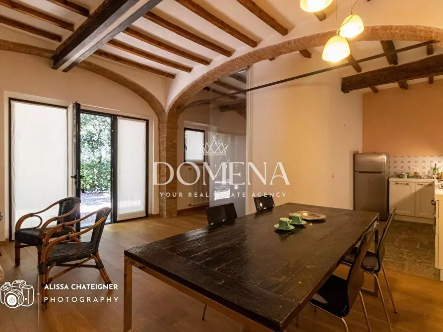 Immagine 2 di Appartamento in vendita  a Siena
