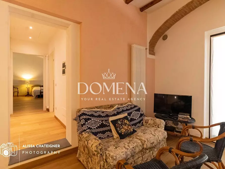 Immagine 15 di Appartamento in vendita  a Siena