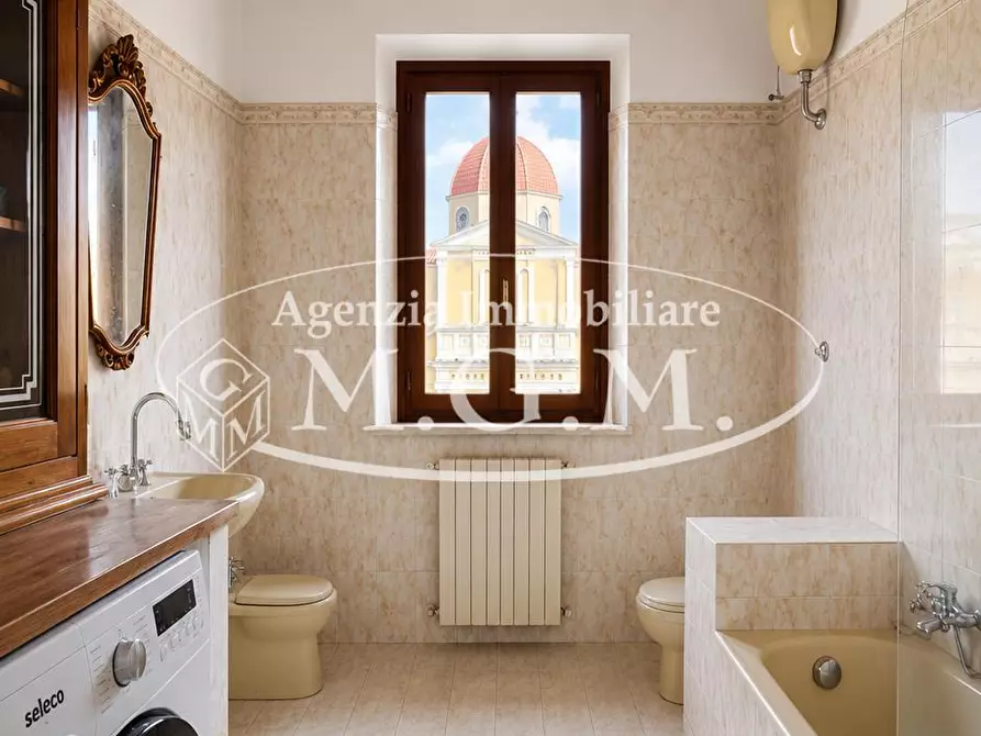 Immagine 15 di Appartamento in vendita  a Cascina
