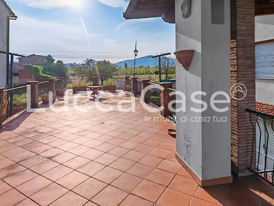 Immagine 3 di Casa indipendente in vendita  a Capannori