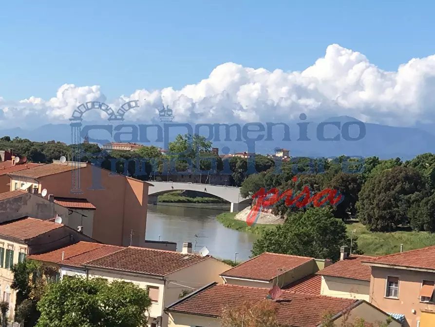 Immagine 1 di Appartamento in vendita  a Pisa
