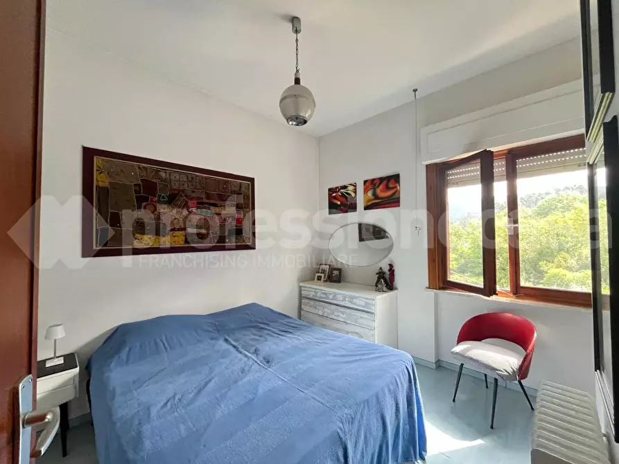 Immagine 22 di Appartamento in vendita  a Lucca