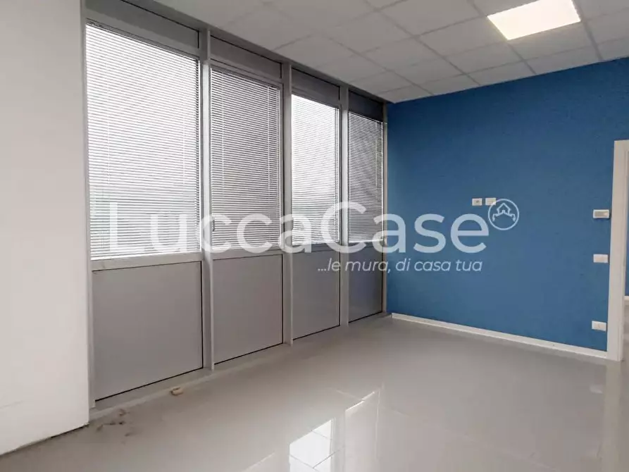 Immagine 8 di Ufficio in affitto  a Pisa