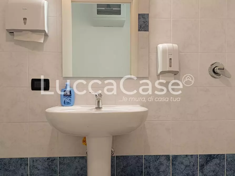 Immagine 10 di Ufficio in affitto  a Pisa