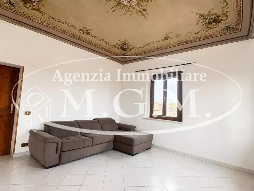 Immagine 2 di Appartamento in vendita  a Cascina
