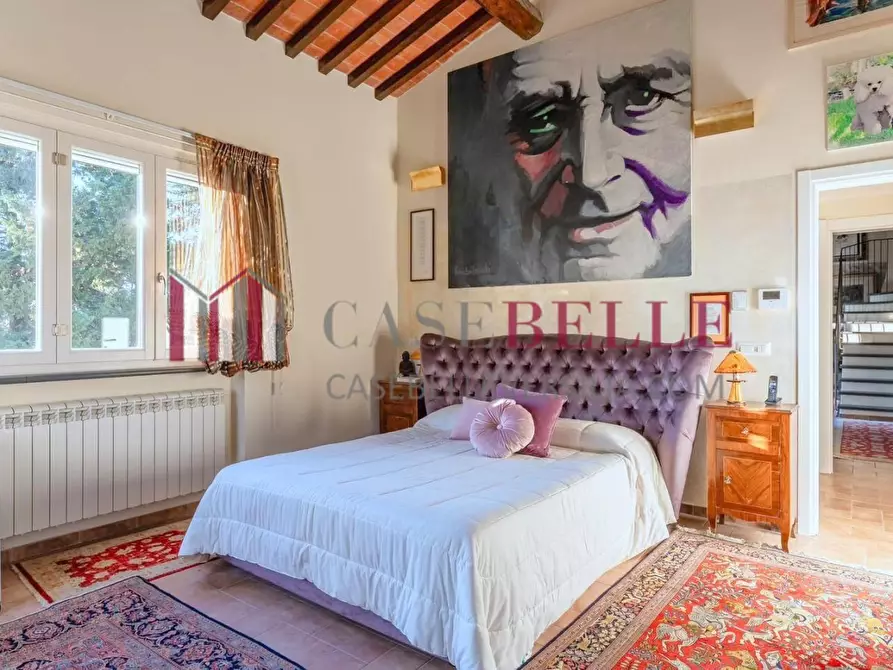 Immagine 9 di Villa in vendita  a Camaiore