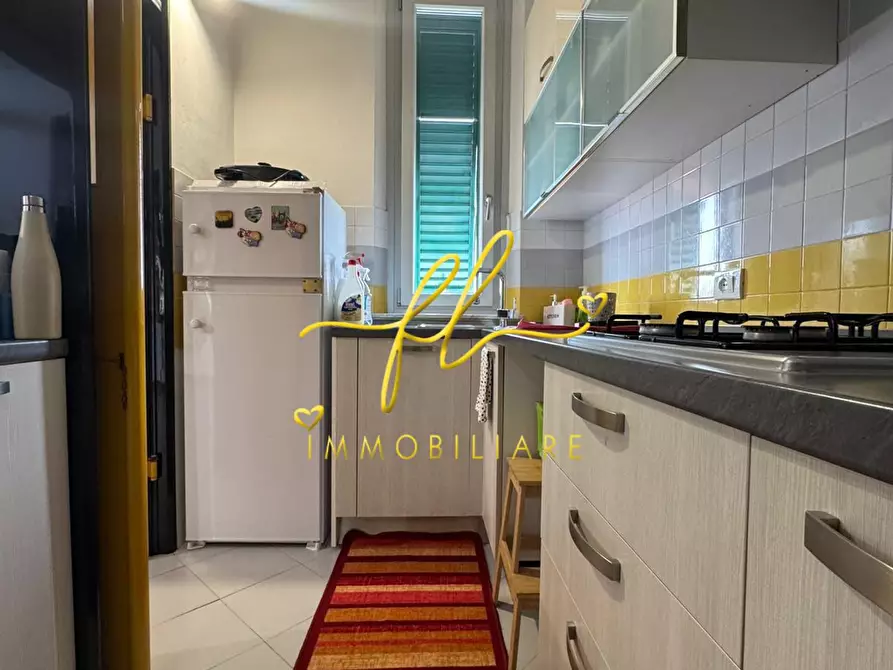 Immagine 17 di Appartamento in vendita  a Livorno