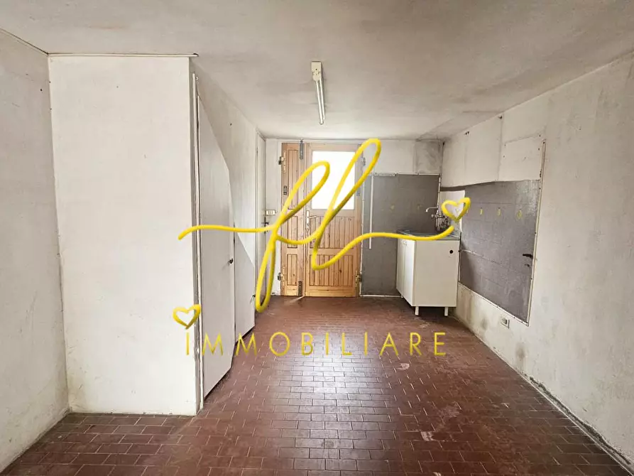 Immagine 20 di Appartamento in vendita  a Rosignano Marittimo