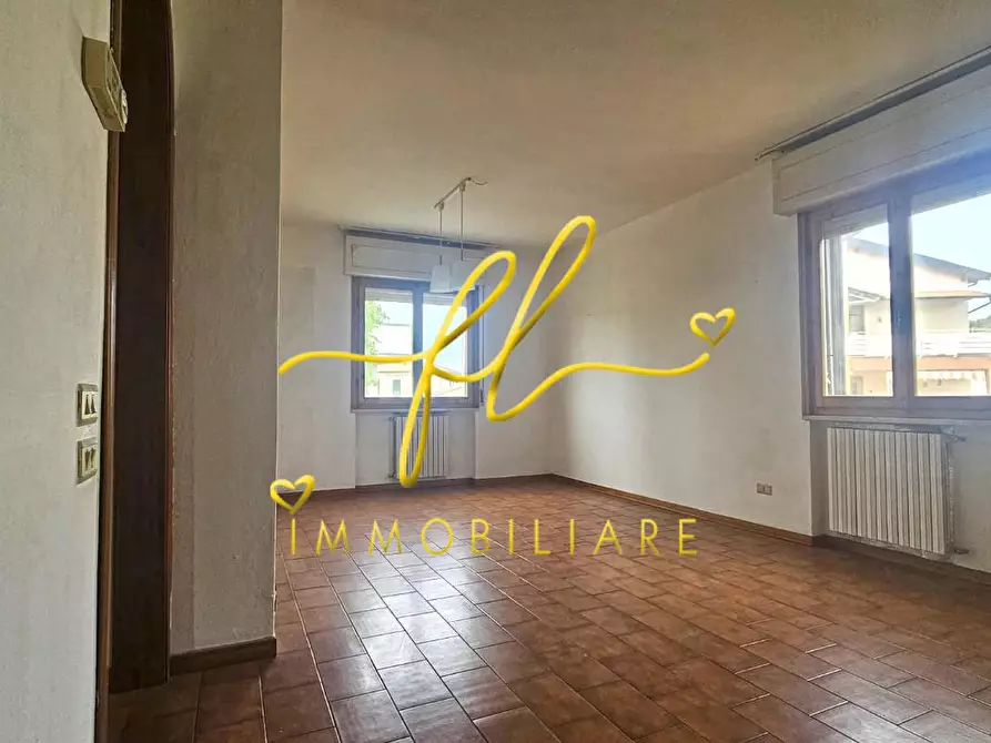 Immagine 3 di Appartamento in vendita  a Rosignano Marittimo