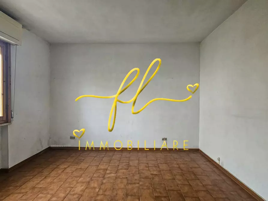 Immagine 9 di Appartamento in vendita  a Rosignano Marittimo