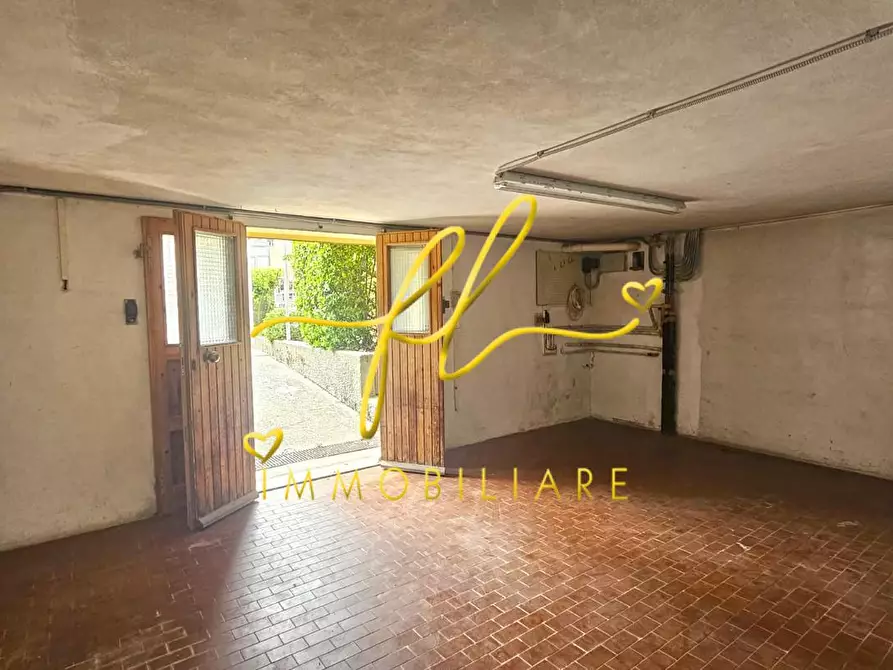 Immagine 23 di Appartamento in vendita  a Rosignano Marittimo