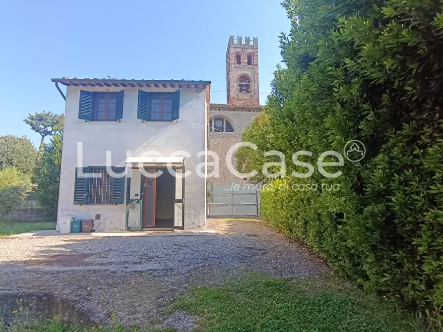 Immagine 21 di Casa indipendente in vendita  a Capannori