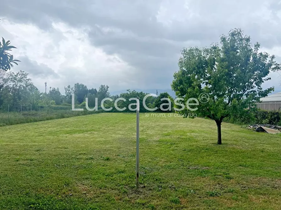 Immagine 1 di Casa indipendente in vendita  a Capannori