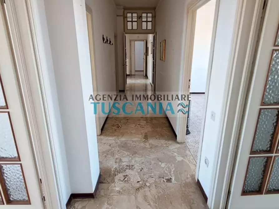 Immagine 9 di Appartamento in vendita  a Cecina