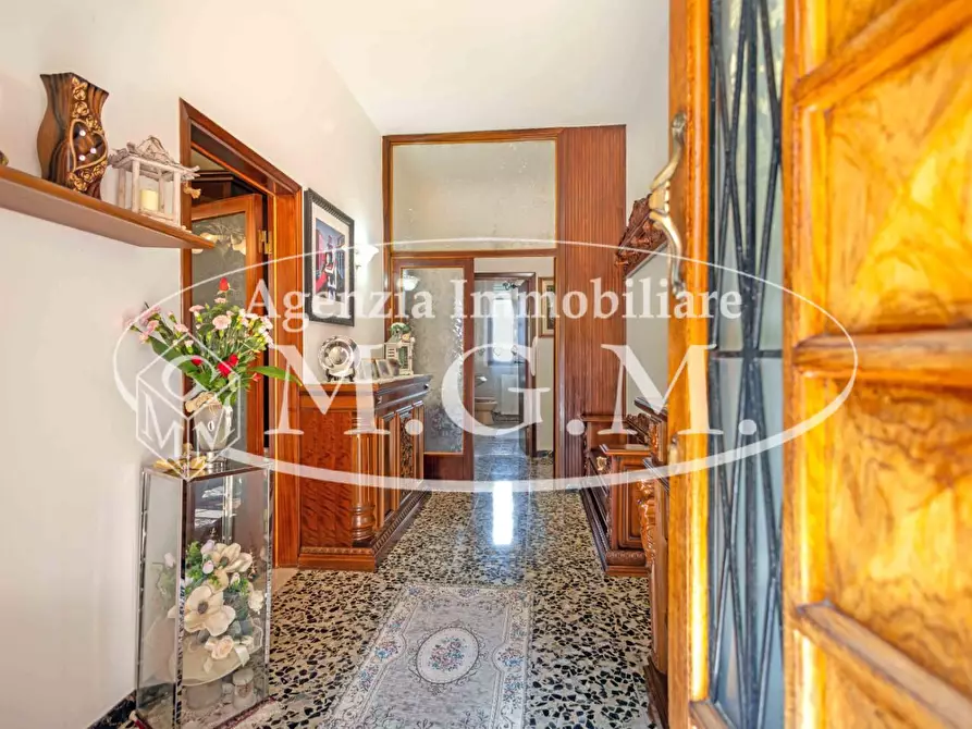 Immagine 9 di Casa indipendente in vendita  a Pontedera