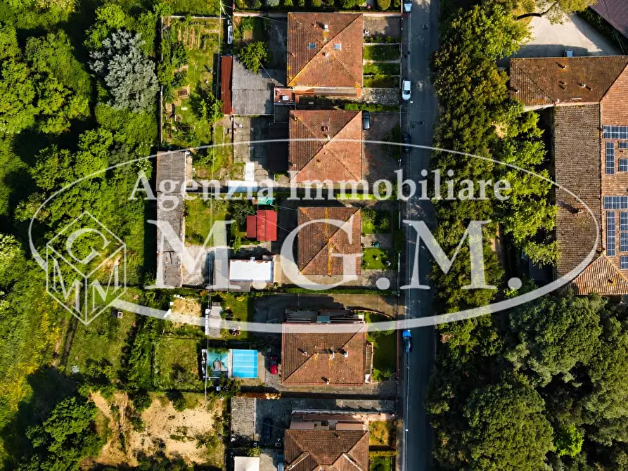 Immagine 67 di Casa indipendente in vendita  a Pontedera