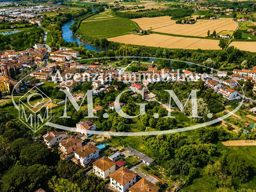 Immagine 64 di Casa indipendente in vendita  a Pontedera