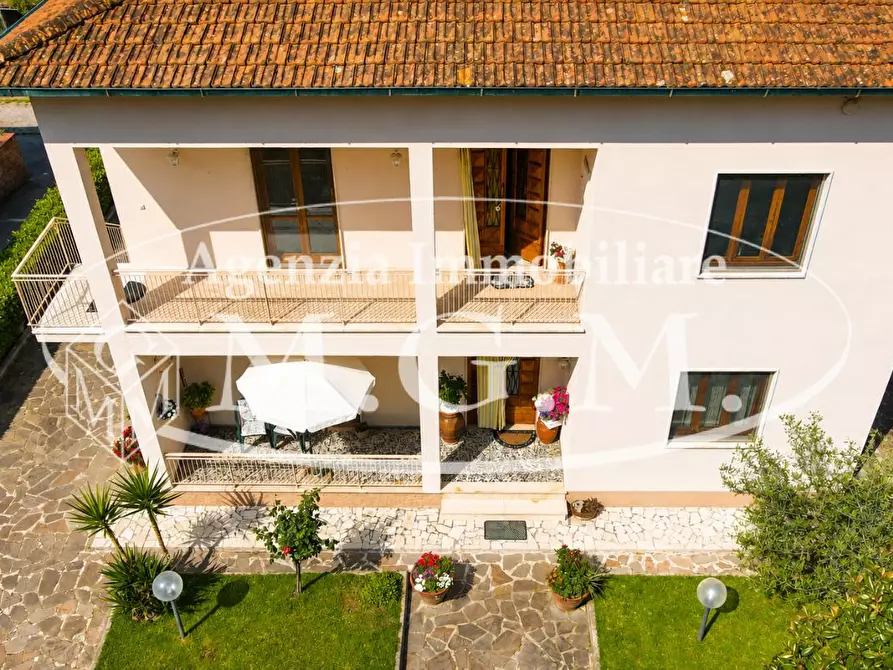 Immagine 57 di Casa indipendente in vendita  a Pontedera