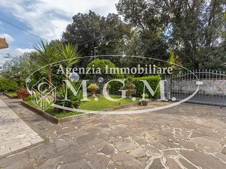 Immagine 31 di Casa indipendente in vendita  a Pontedera