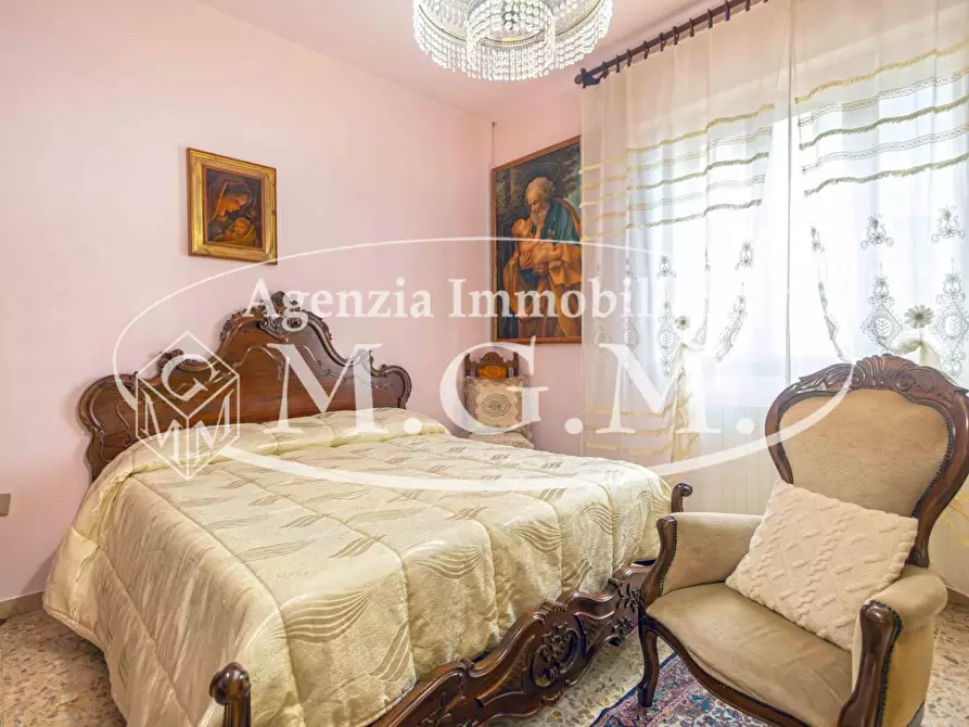 Immagine 22 di Casa indipendente in vendita  a Pontedera