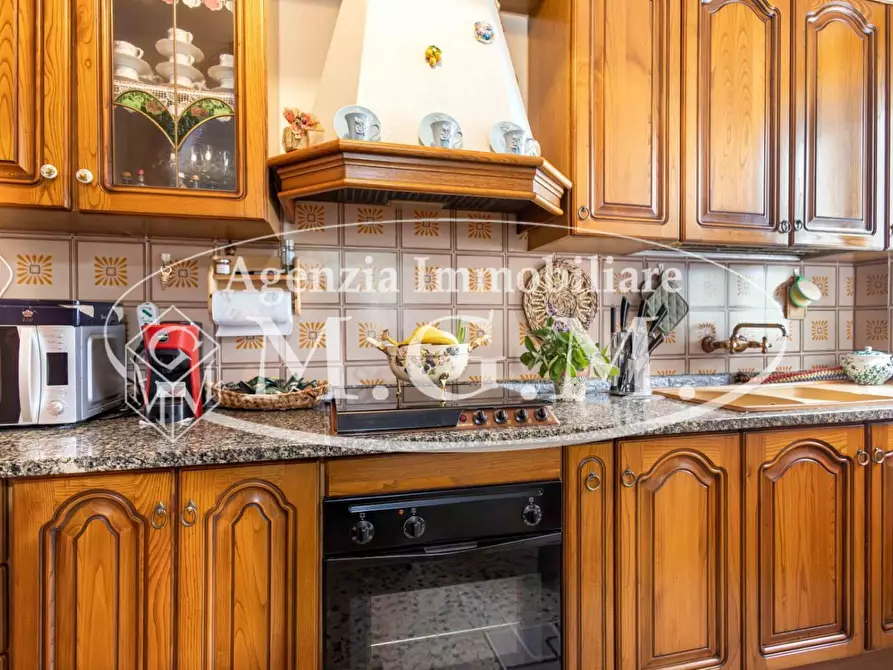 Immagine 15 di Casa indipendente in vendita  a Pontedera