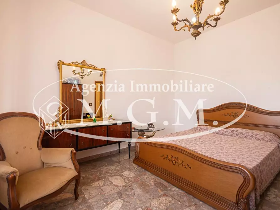 Immagine 50 di Casa indipendente in vendita  a Pontedera