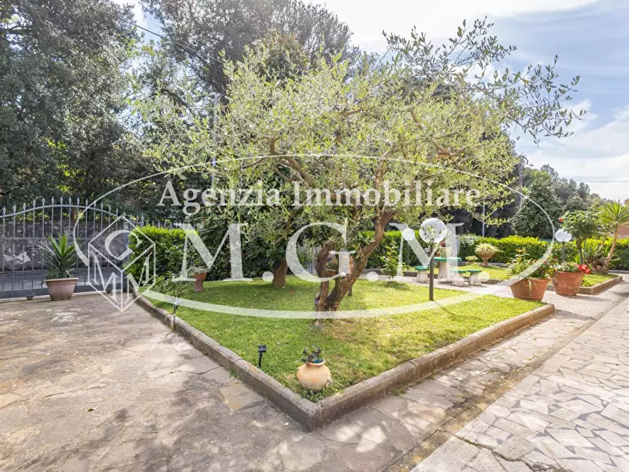 Immagine 30 di Casa indipendente in vendita  a Pontedera