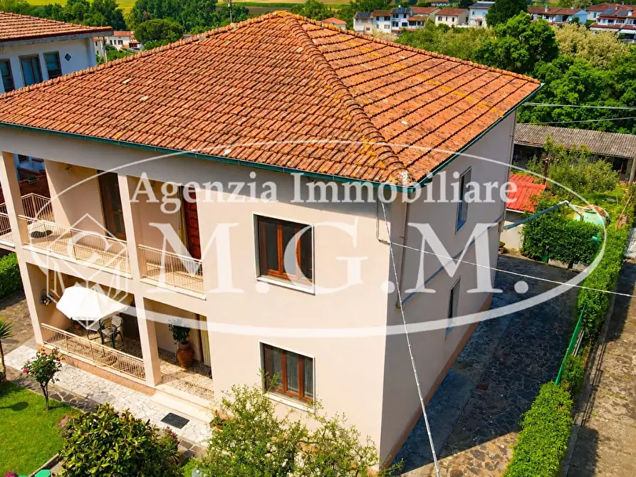 Immagine 56 di Casa indipendente in vendita  a Pontedera