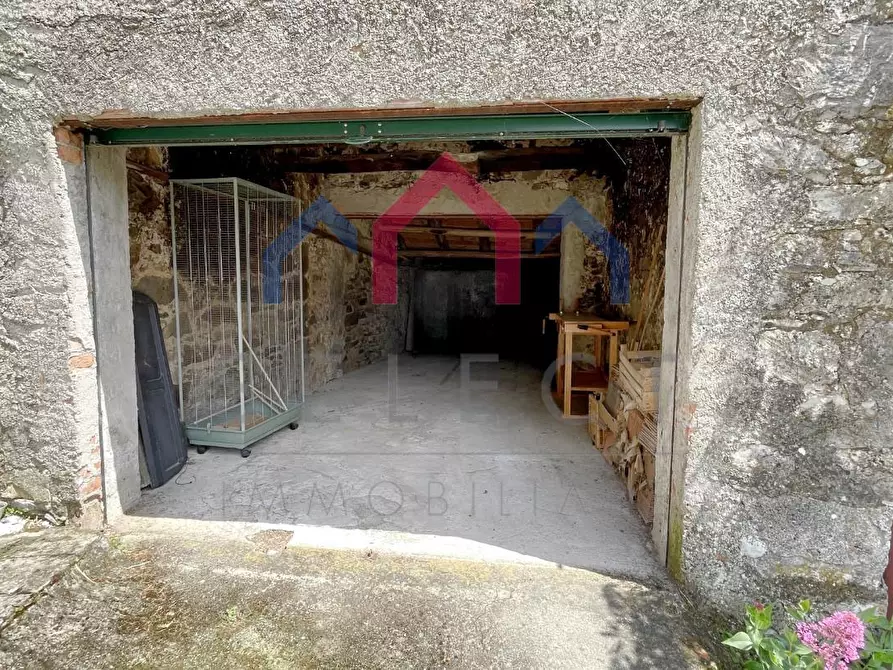 Immagine 31 di Terratetto in vendita  a Bagni Di Lucca