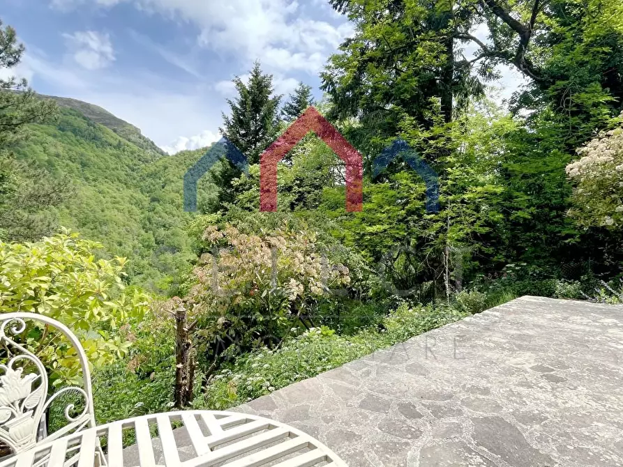 Immagine 40 di Terratetto in vendita  a Bagni Di Lucca