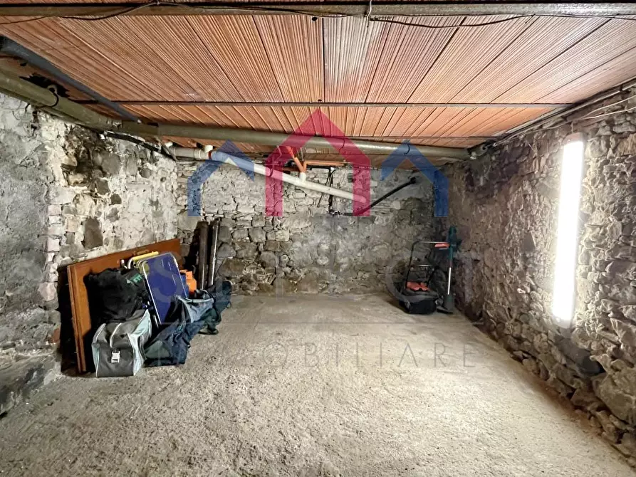 Immagine 28 di Terratetto in vendita  a Bagni Di Lucca