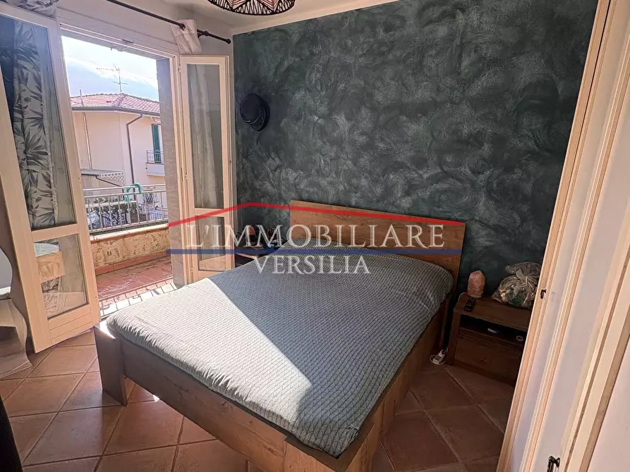 Immagine 11 di Villetta a schiera in vendita  a Massa