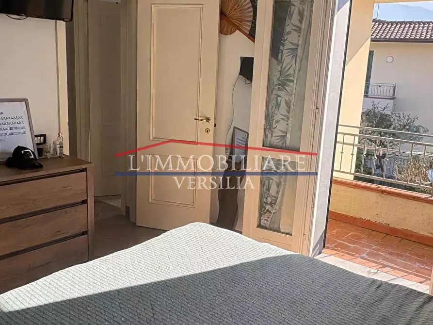 Immagine 13 di Villetta a schiera in vendita  a Massa