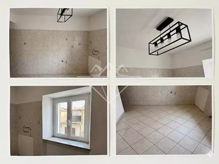 Immagine 2 di Appartamento in vendita  a Carrara