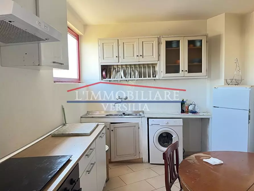 Immagine 1 di Appartamento in vendita  a Massa