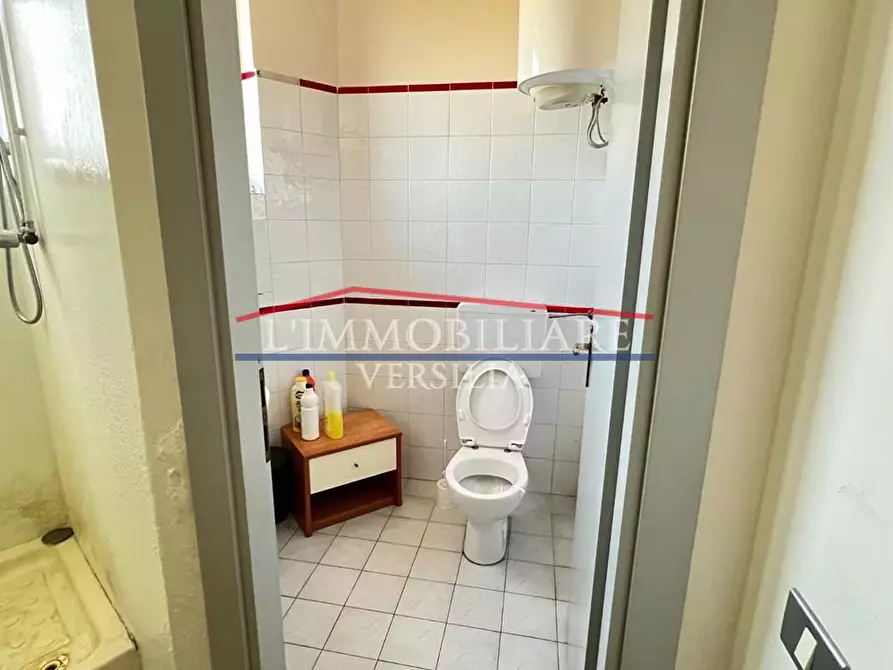 Immagine 10 di Appartamento in vendita  a Massa