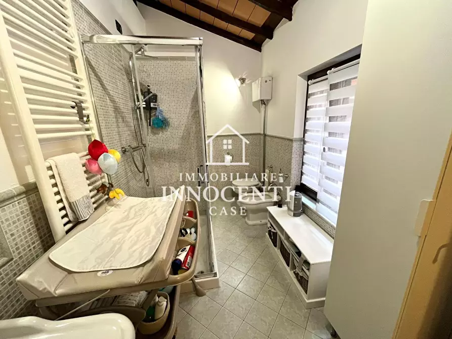 Immagine 15 di Appartamento in vendita  a Massa