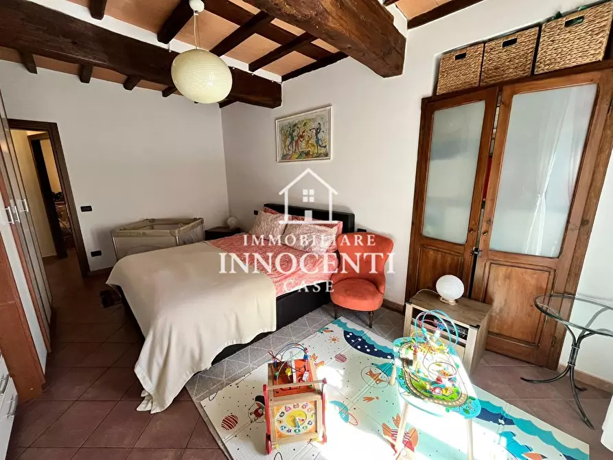 Immagine 19 di Appartamento in vendita  a Massa