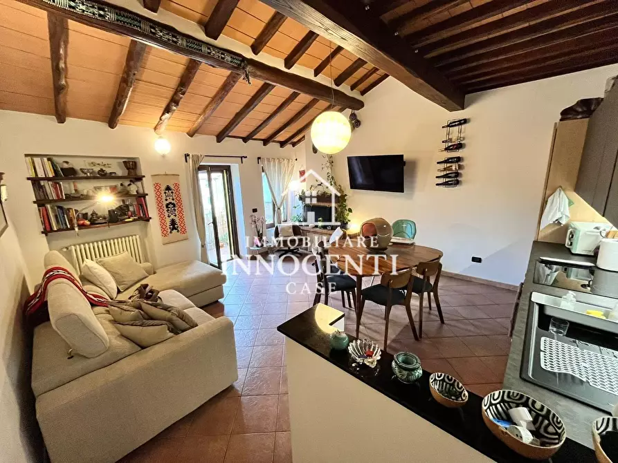 Immagine 5 di Appartamento in vendita  a Massa