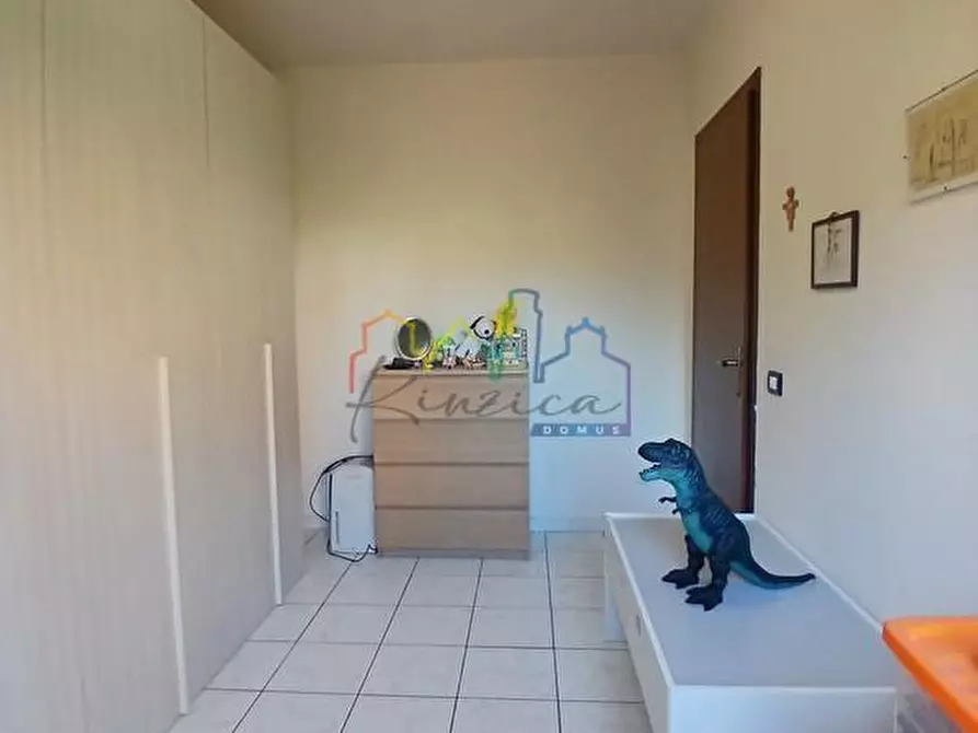 Immagine 21 di Appartamento in vendita  a Cascina