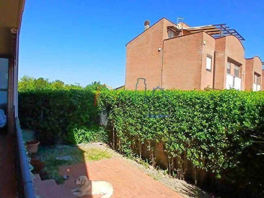 Immagine 17 di Appartamento in vendita  a Cascina