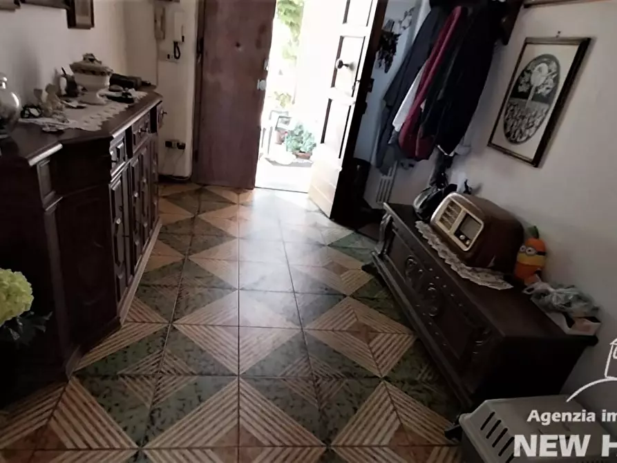 Immagine 9 di Villa in vendita  a San Giuliano Terme