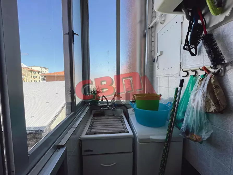 Immagine 17 di Appartamento in vendita  a Livorno