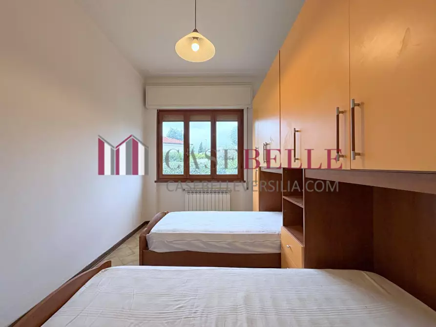 Immagine 56 di Casa indipendente in vendita  a Pietrasanta