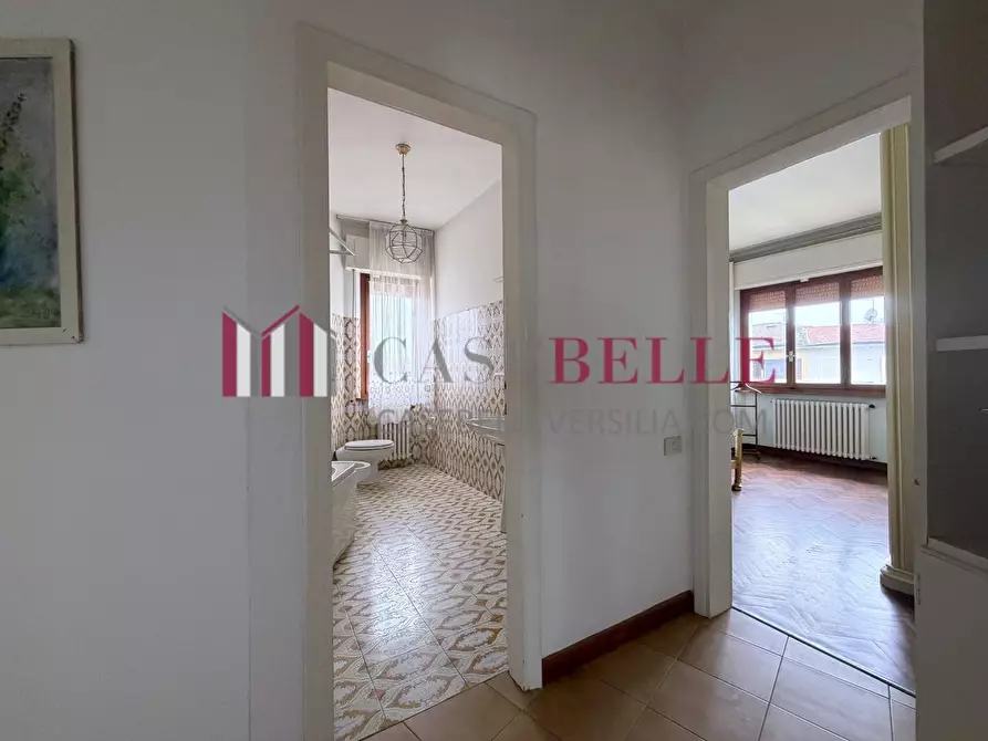 Immagine 19 di Casa indipendente in vendita  a Pietrasanta