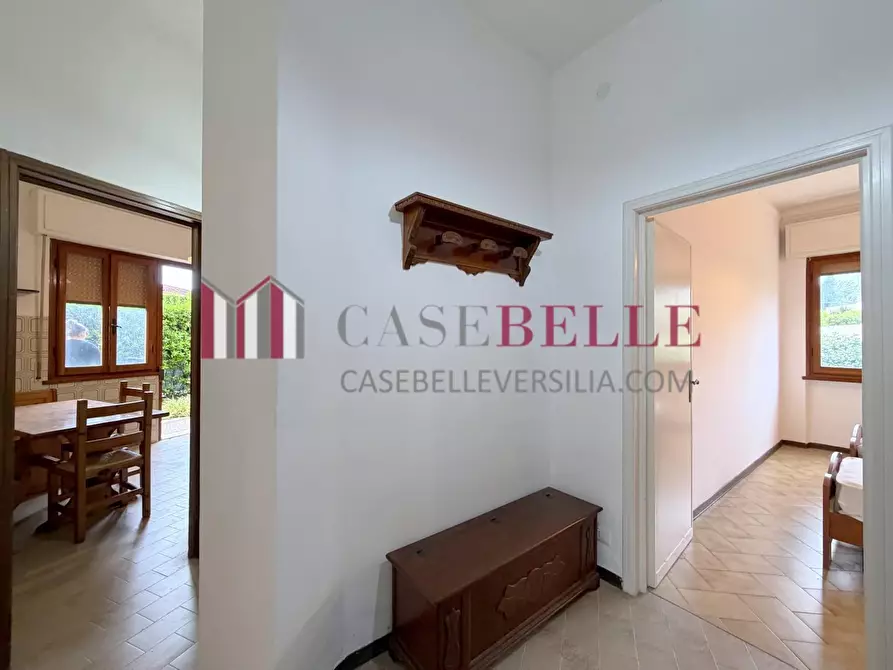 Immagine 54 di Casa indipendente in vendita  a Pietrasanta