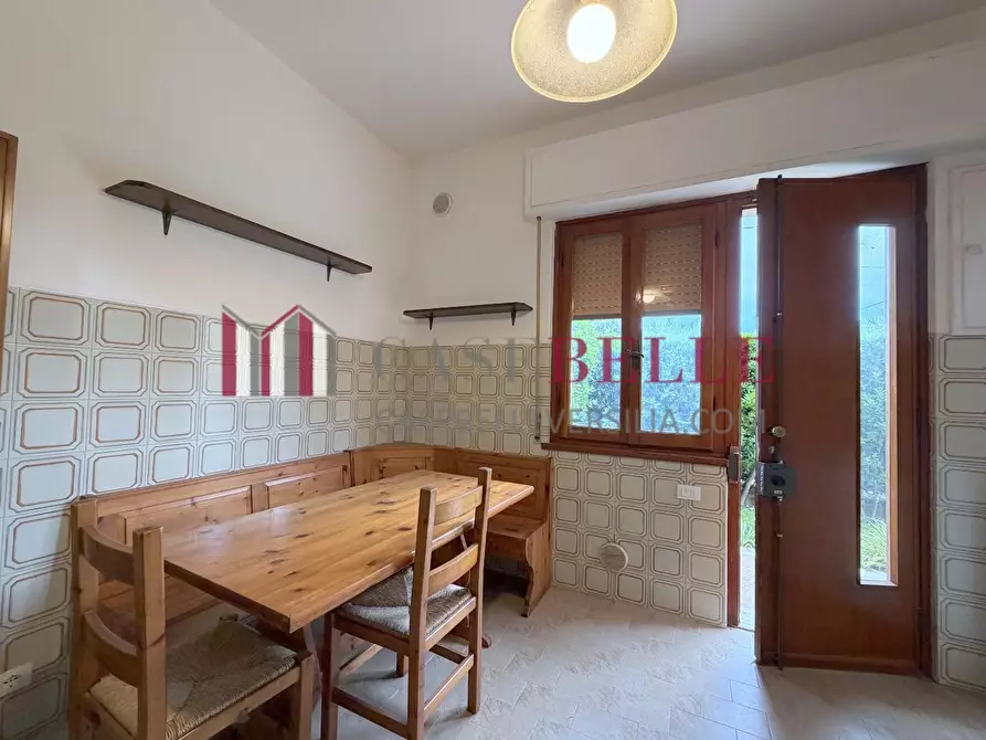 Immagine 39 di Casa indipendente in vendita  a Pietrasanta