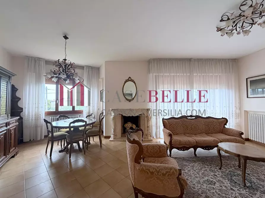 Immagine 1 di Casa indipendente in vendita  a Pietrasanta